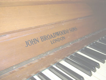 ジョン・ブロードウッドピアノ